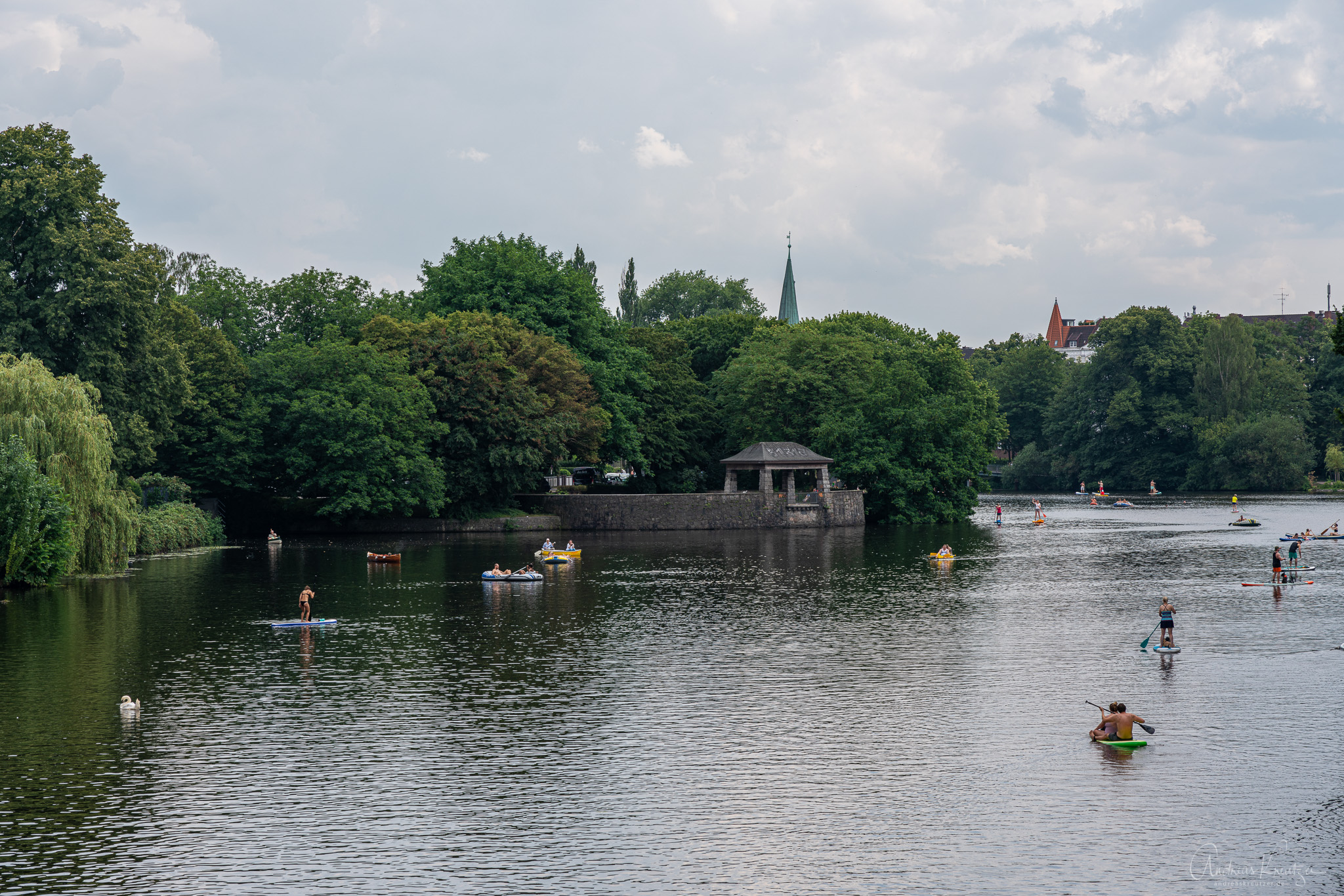 Alster-bei-der-Meenkwiese_Hamburg_DSC07025.jpg