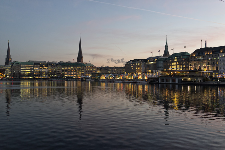 Hamburger Binnenalster DSC00440-Bearbeitet.jpg