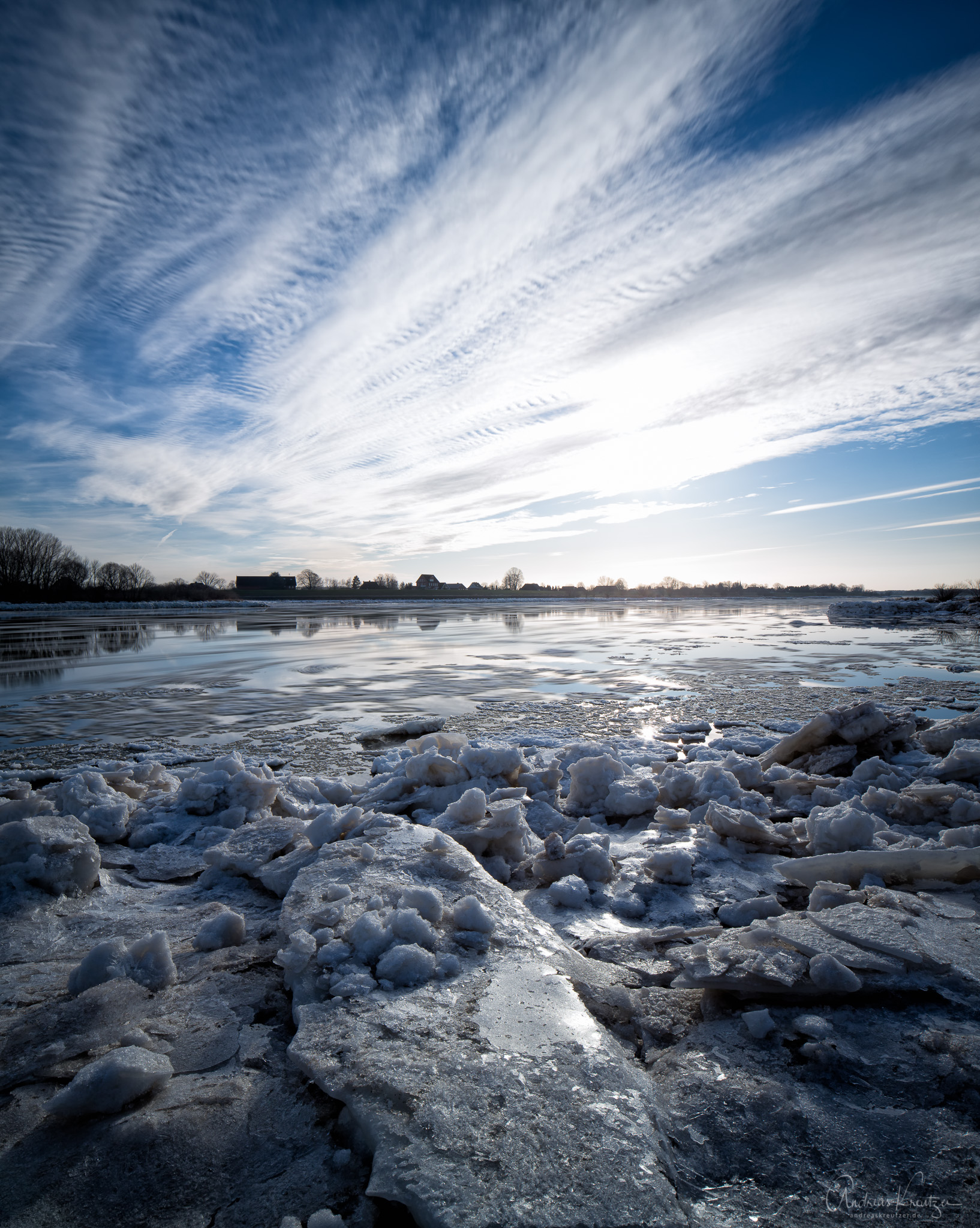 Elbe_Panorama1-2.jpg