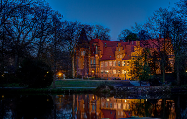 Bergedorfer-Schloss_IMG_1496_7_8_fused.jpg