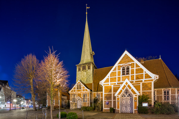 KIrche Petri & Pauli in Bergedorf ZN5A6540-Bearbeitet.jpg
