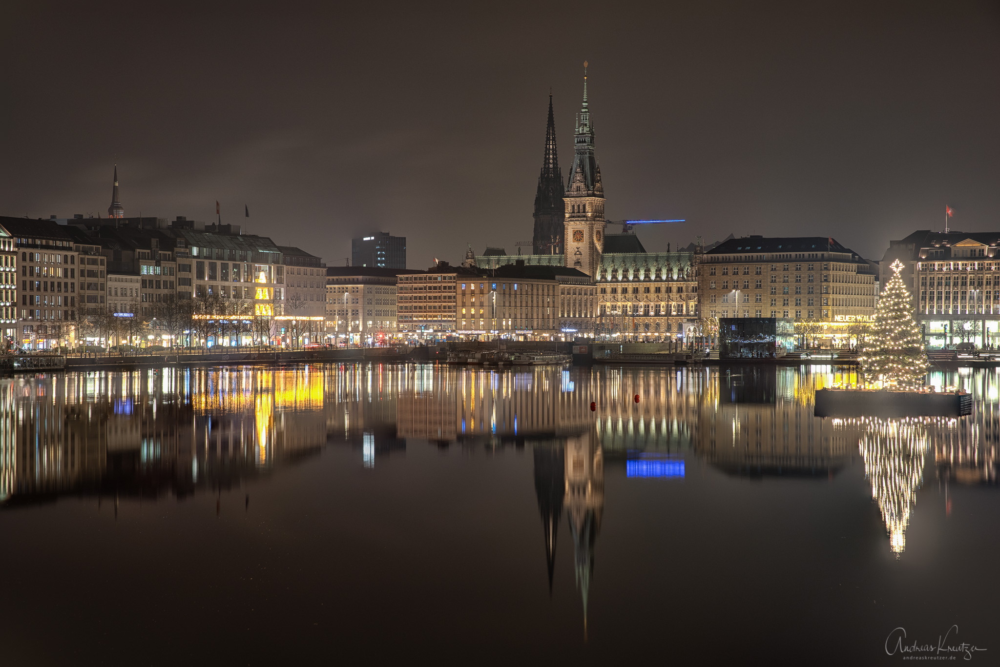 Hamburger-Binnenalster_Hamburg_081A1923-Bearbeitet.jpg