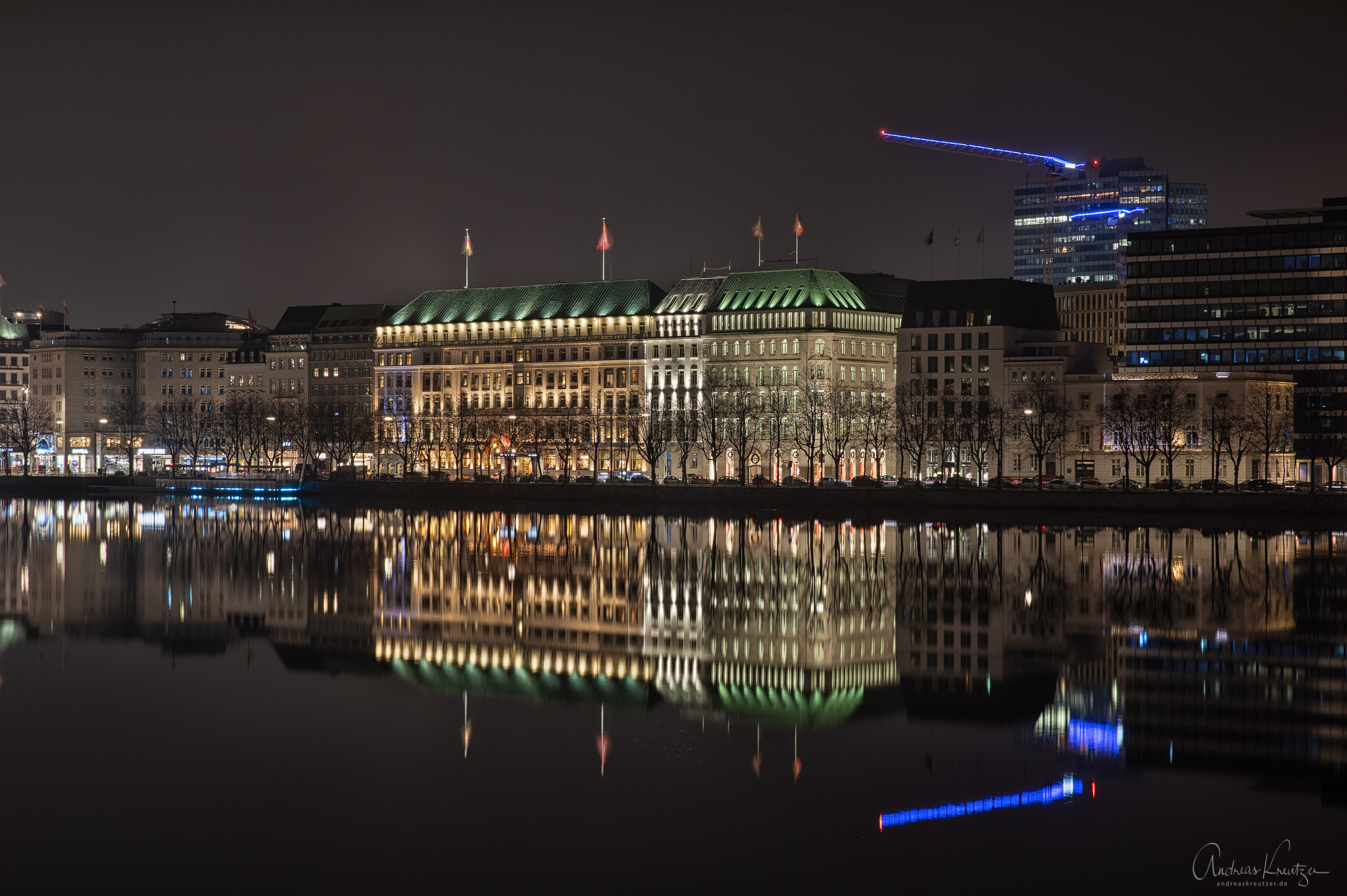 Hotel-Vier-Jahreszeiten_Hamburg_081A1933-Bearbeitet.jpg