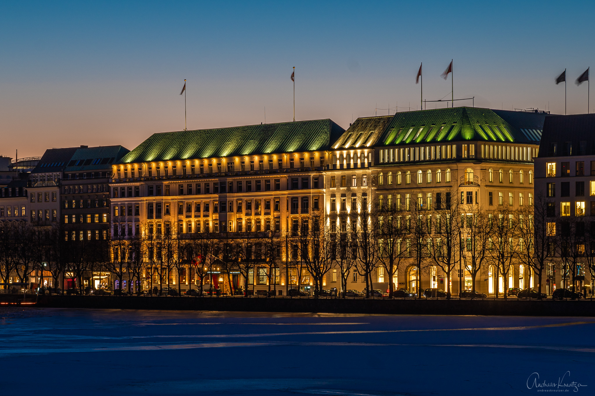 Hotel-Vier-Jahreszeiten_Hamburg_DSC04052.jpg