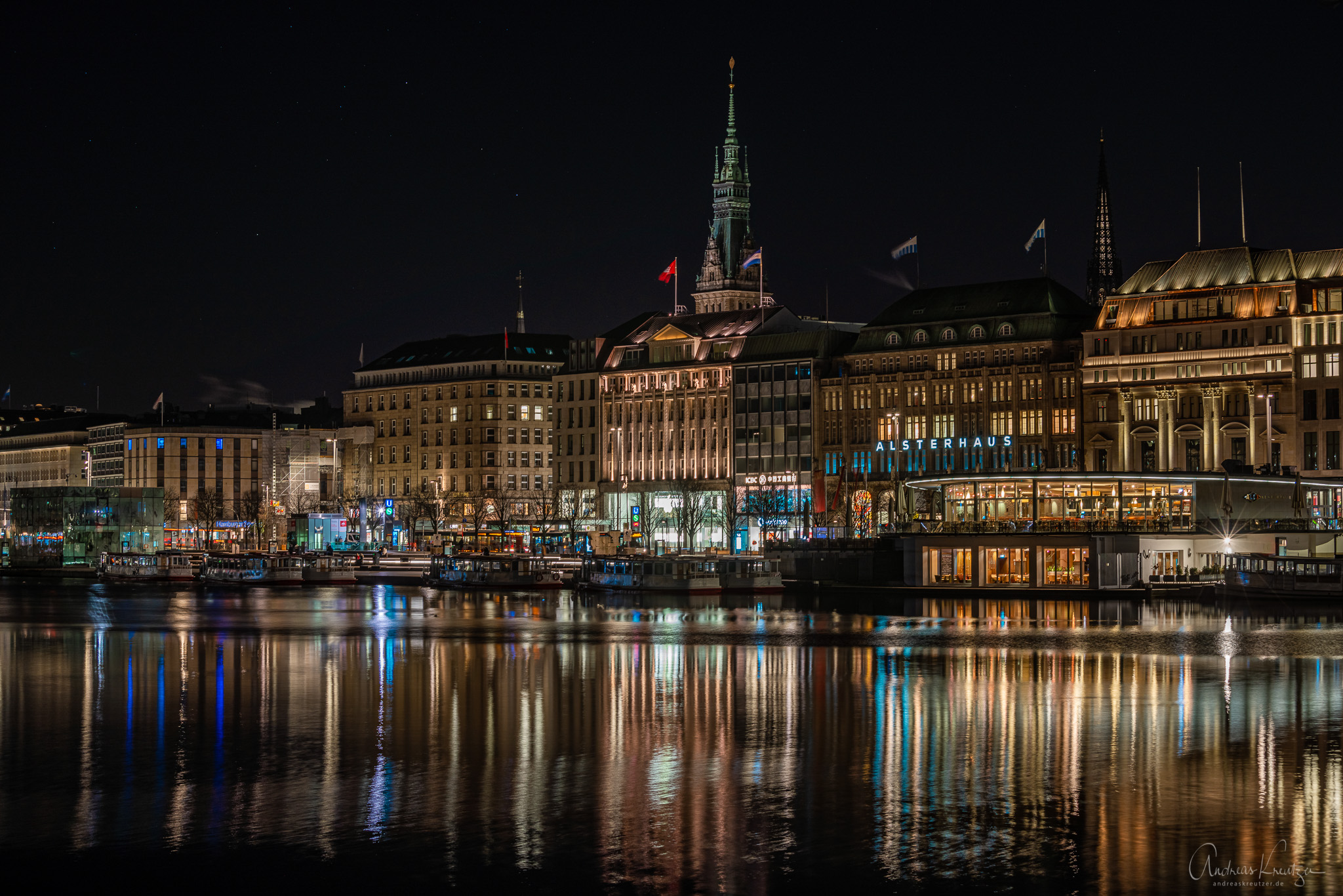 Jungfernstieg_Hamburg_DSC04542.jpg