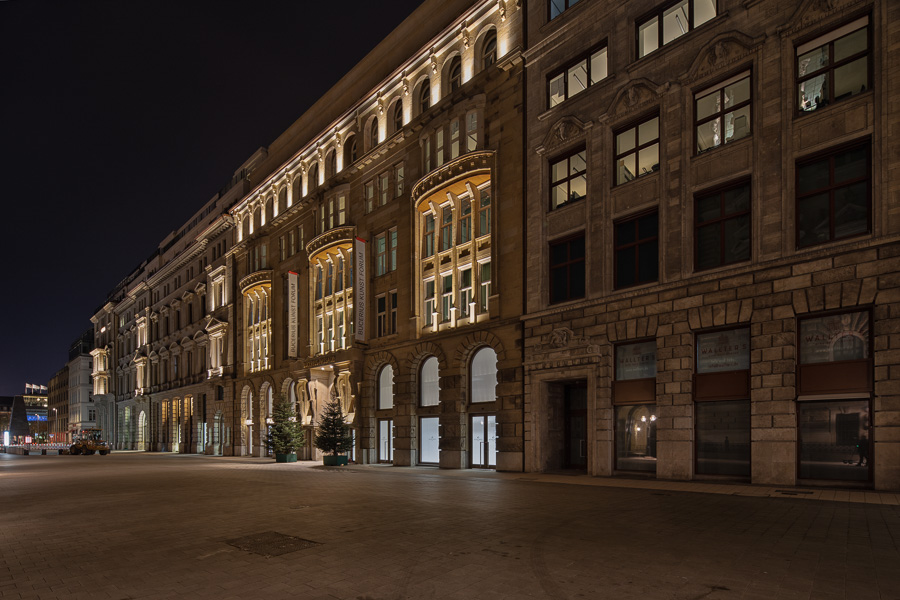 Alter Wall Alter-Wall_Hamburg_081A1873-Bearbeitet.jpg