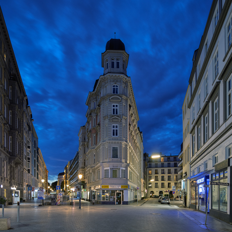 Colonnaden Hamburg_081A8863-Bearbeitet.jpg