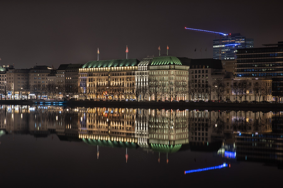 Hotel Vier Jahreszeiten Hotel-Vier-Jahreszeiten_Hamburg_081A1933-Bearbeitet.jpg