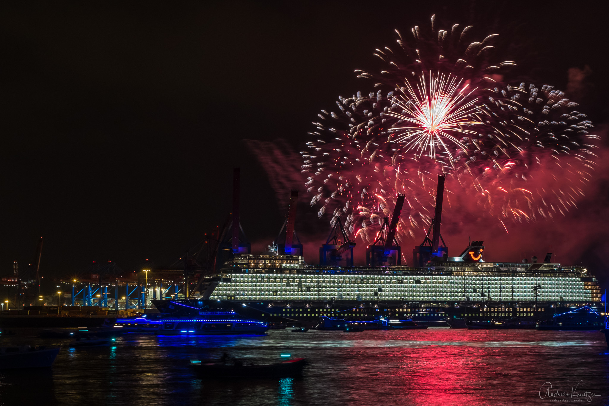 Taufe Der Mein Schiff 1 In Hamburg Andreas Kreutzer