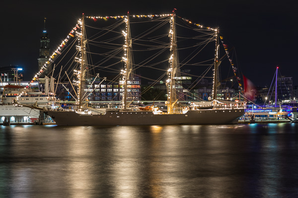Segelschiff BAP Union in Hamburg 8C8A1486.jpg