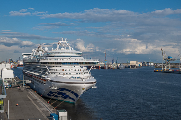 Caribbean Princess DSCF4902.jpg