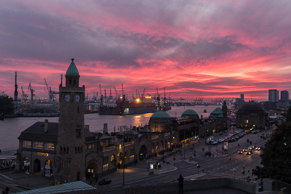 Landungsbrücken 121015 DSCF8030-Bearbeitet.jpg