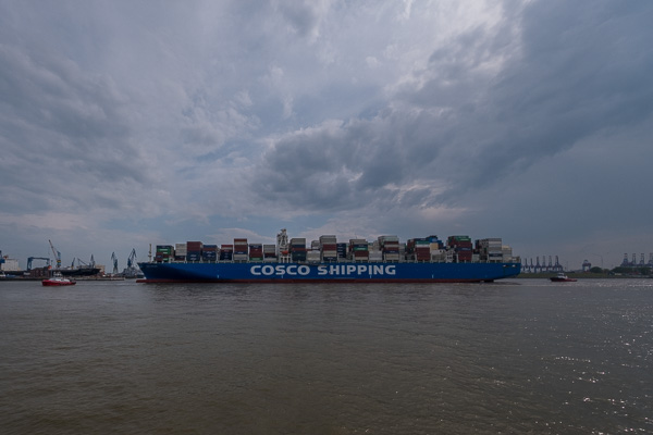 Containerschiff H1194009.jpg
