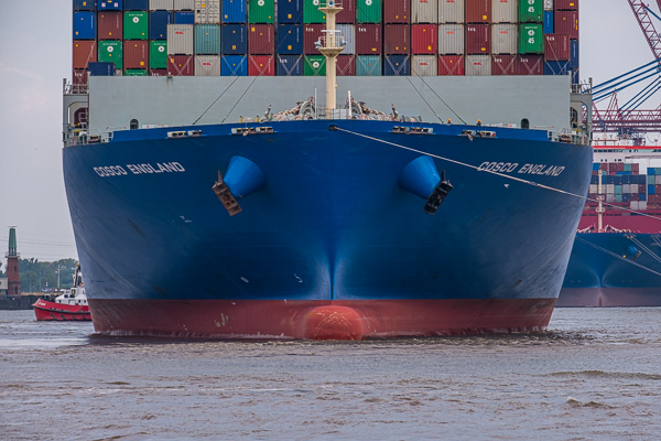 COSCO England H1194118.jpg