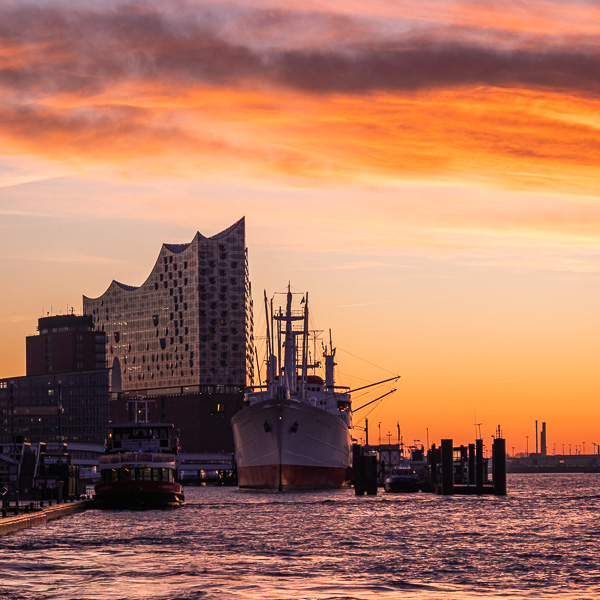 Elbphilharmonie Hamburg_H1192575.jpg