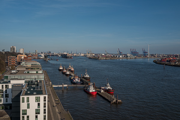 Hamburger Hafen L1010006.jpg