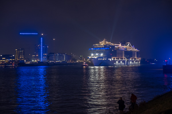 Taufe der MSC Grandiosa in Hamburg Taufe_MSC_Grandiosa_H1191756.jpg