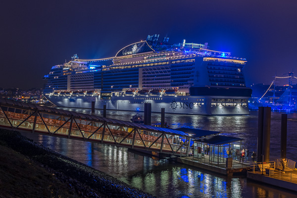 Taufe der MSC Grandiosa in Hamburg Taufe_MSC_Grandiosa_H1191822.jpg