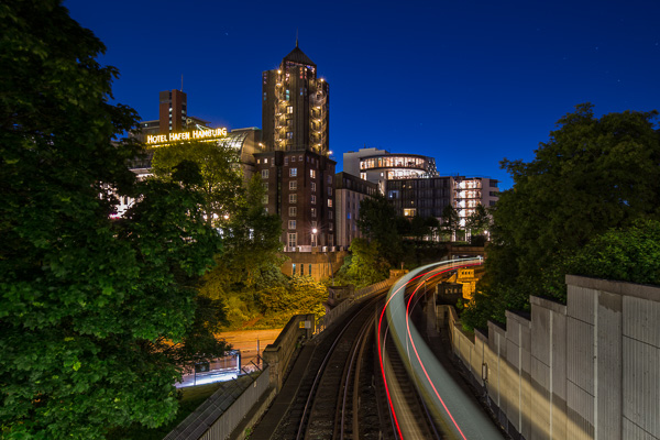 Hotel Hafen Hamburg ZN5A0608-Bearbeitet.jpg