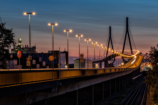 Koehlbrandbruecke ZN5A3890-Bearbeitet.jpg