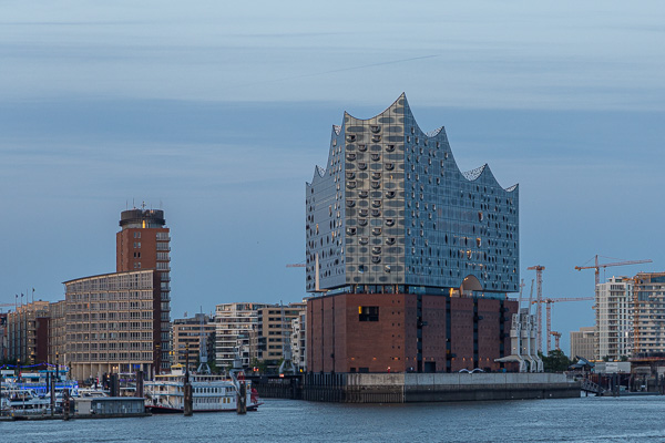 Elbphilharmonie 081A7409.jpg