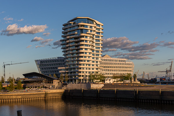 Unilever Tower ZN5A4699.jpg