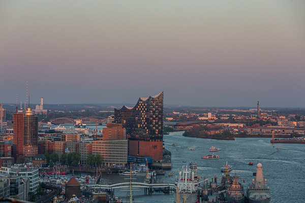 Blick auf die HafenCity ZN5A7592.jpg