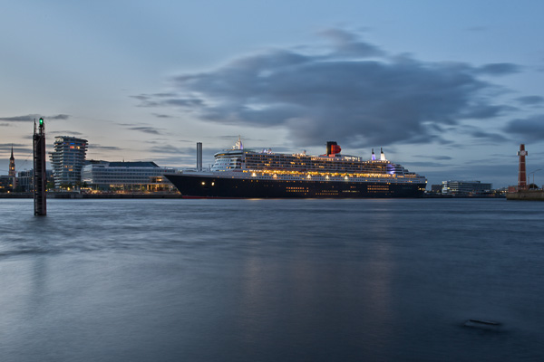 Queen Mary 2 - 0614 ZN5A2029-Bearbeitet.jpg