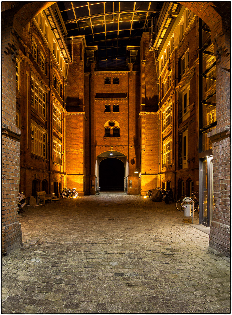 Schokoladenfabrik Innenhof IMG_4377-Bearbeitet-Bearbeitet.jpg