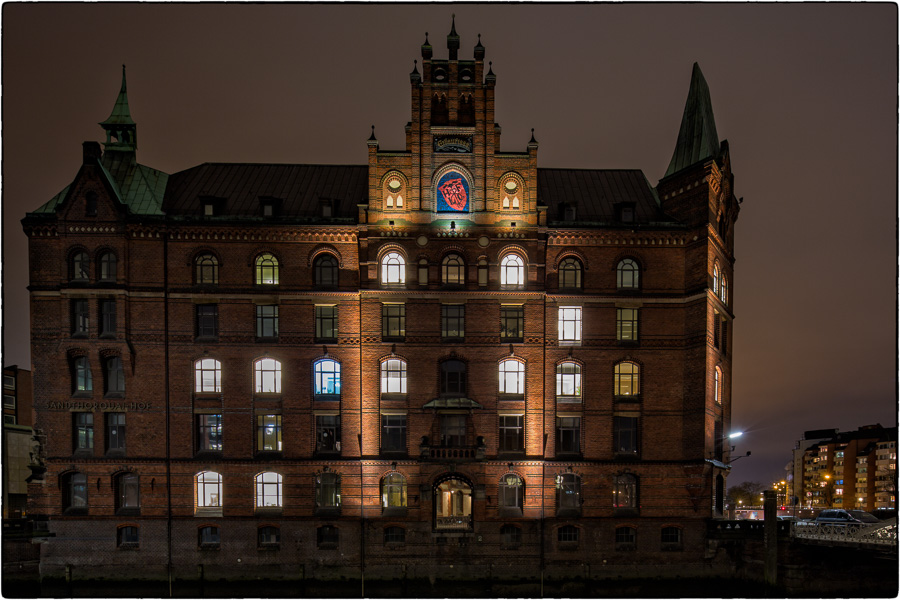 Sandthorquai Hof ZN5A0900-Bearbeitet.jpg