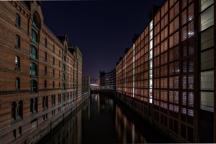 Brookfleet in der Speicherstadt ZN5A1216-Bearbeitet.jpg