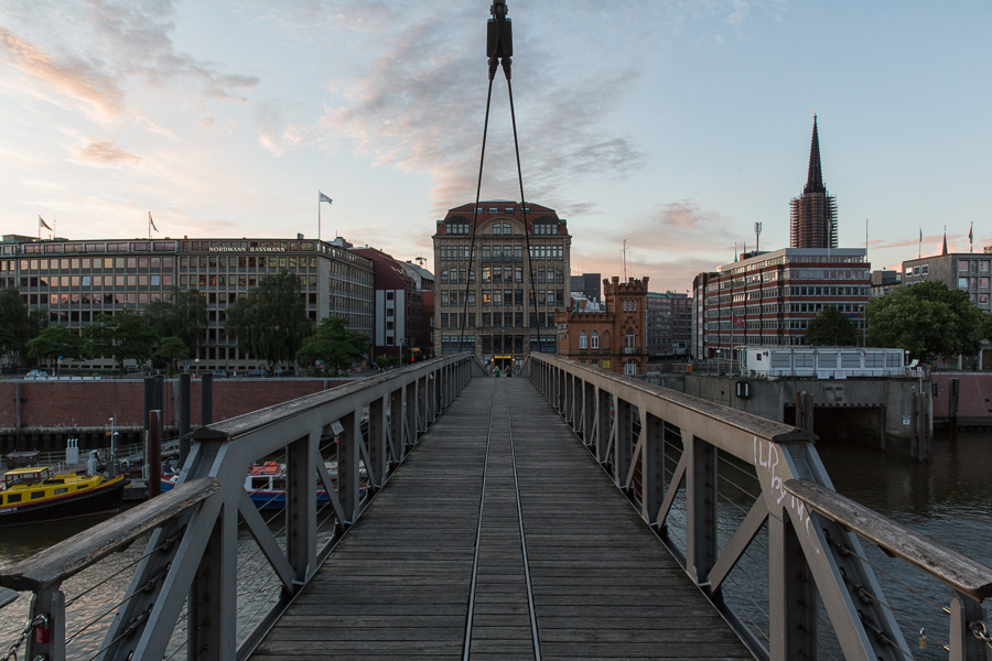 Kehrwiedersteg 0614 ZN5A2485-Bearbeitet.jpg