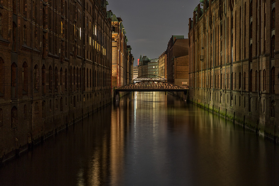 Kehrwiederfleet 0914 ZN5A4713-Bearbeitet-Bearbeitet.jpg