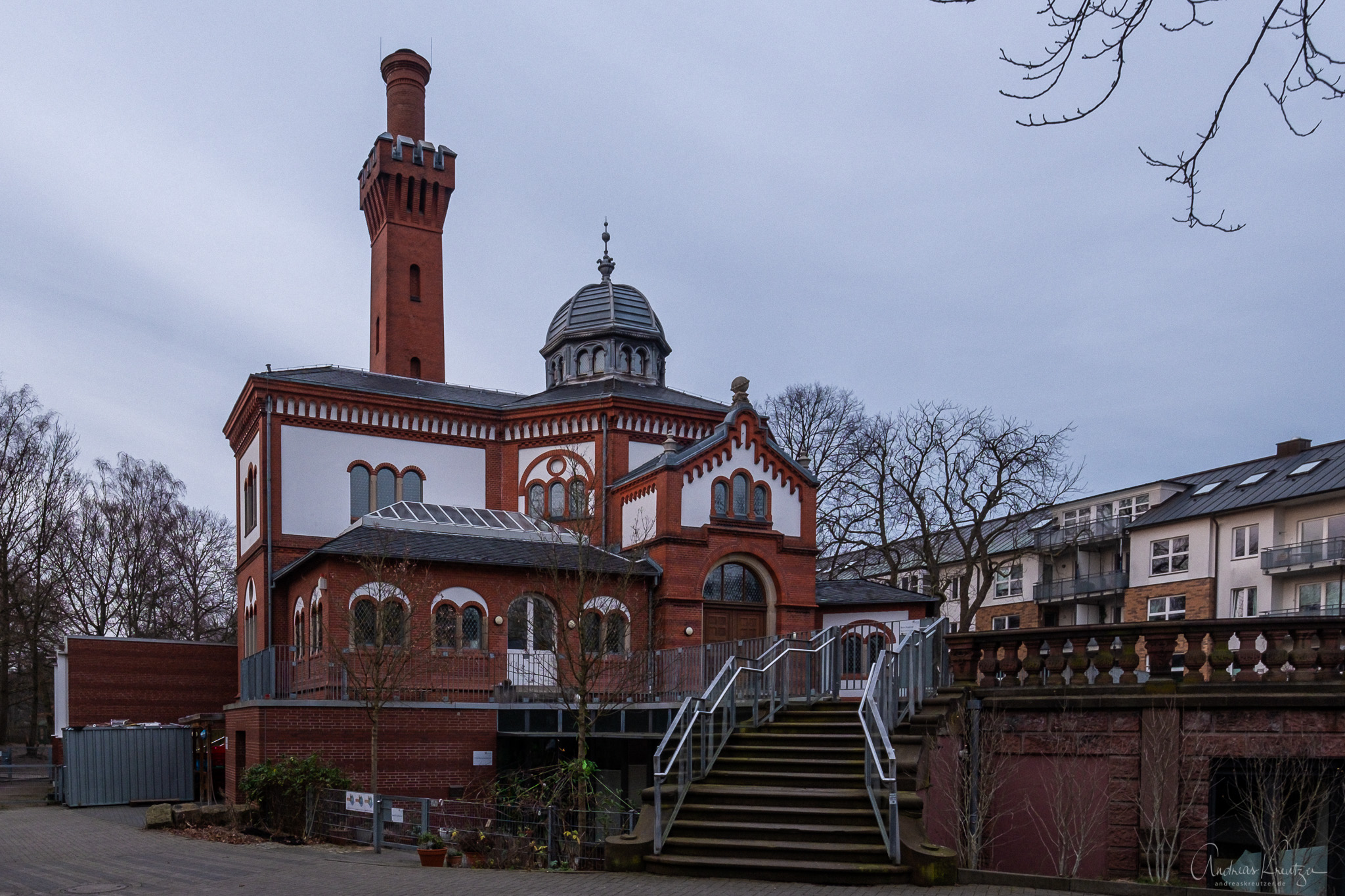 Ehemaliges-Krematorium_Hamburg_H1192370.jpg