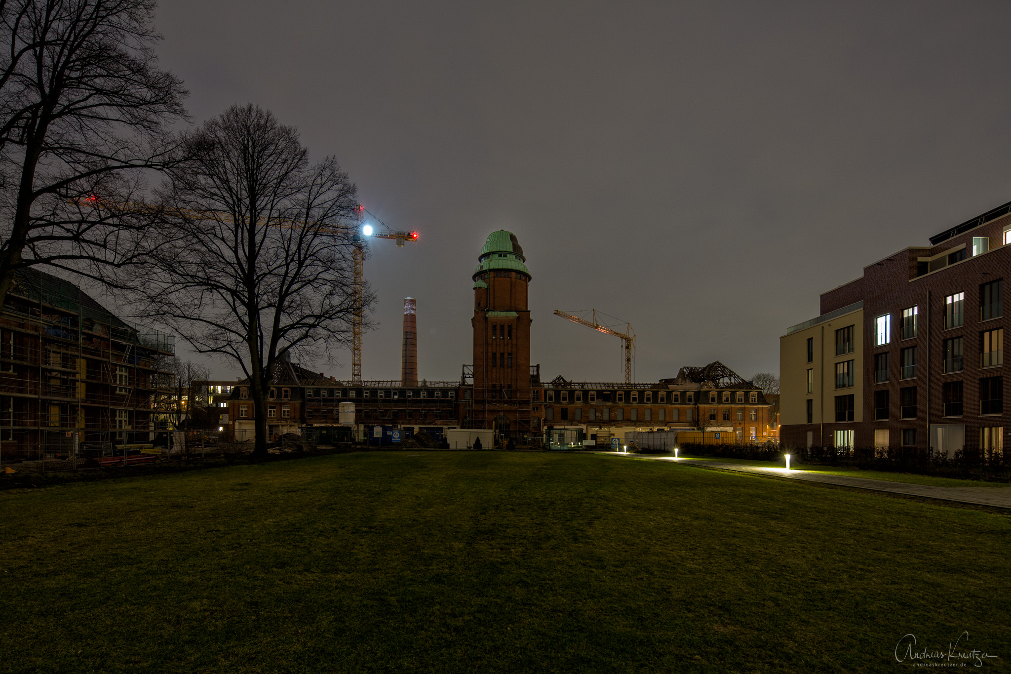 Wasserpalais-II---Quartier-21-_ZN5A1112-Bearbeitet.jpg