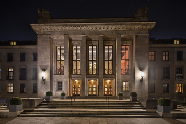 Ehemalige Standortkommandantur Ehemalige-Standortkommandantur_Hamburg_081A1721-Bearbeitet.jpg