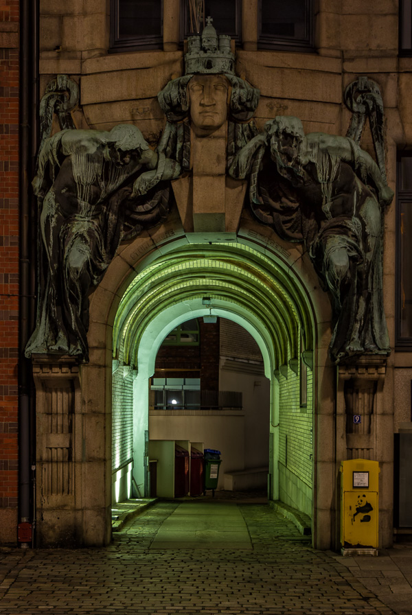 Elbhof - Stürmische Wogen IMG_5286-Bearbeitet.jpg