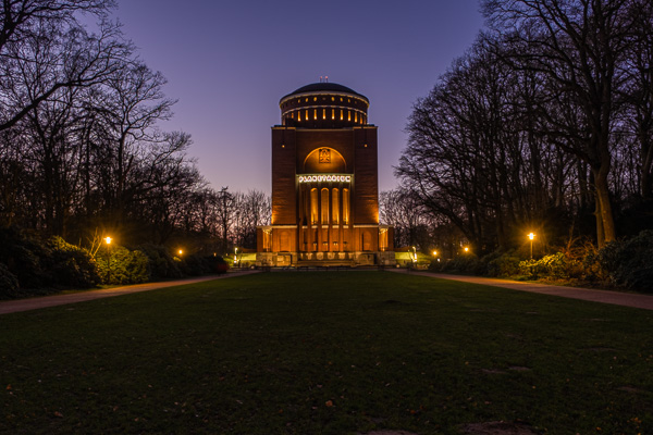 Planetarium Hamburg Planetarium-Hamburg_Hamburg_H1192608.jpg