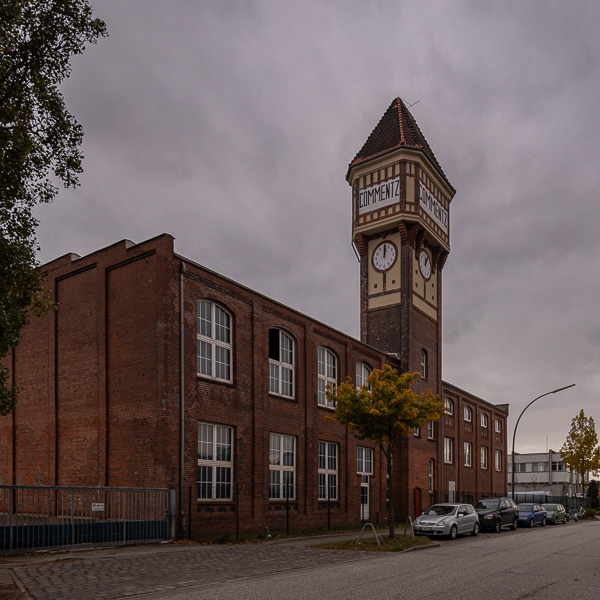 Uhrturm der Firma Commentz Uhrturm-der-Firma-Commentz_Hamburg_081A1540.jpg