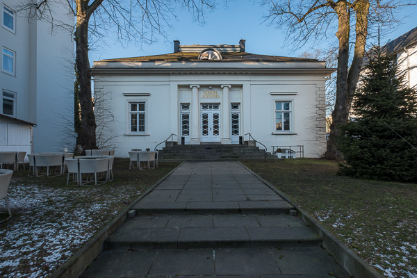 Theater im Zimmer X2179512.jpg