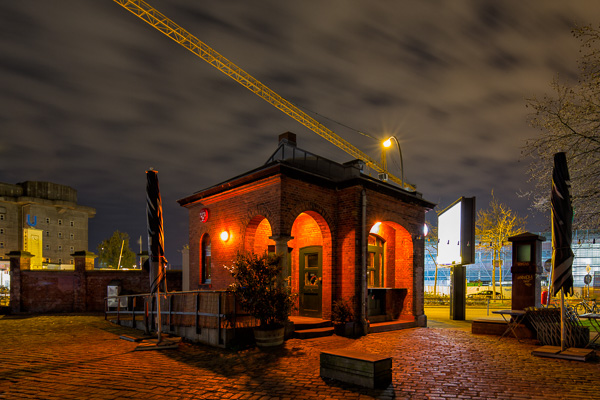 Pfoertnerhaeuschen ZN5A2264-Bearbeitet.jpg