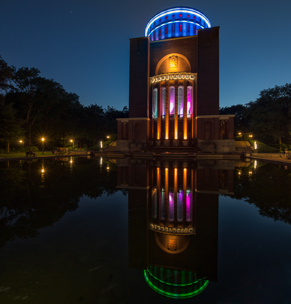 Planetarium Hamburg ZN5A4070-Bearbeitet-Bearbeitet.jpg