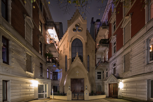 Katholisch-Apostolische Kirche Finkenau 1014 ZN5A7301-Bearbeitet.jpg