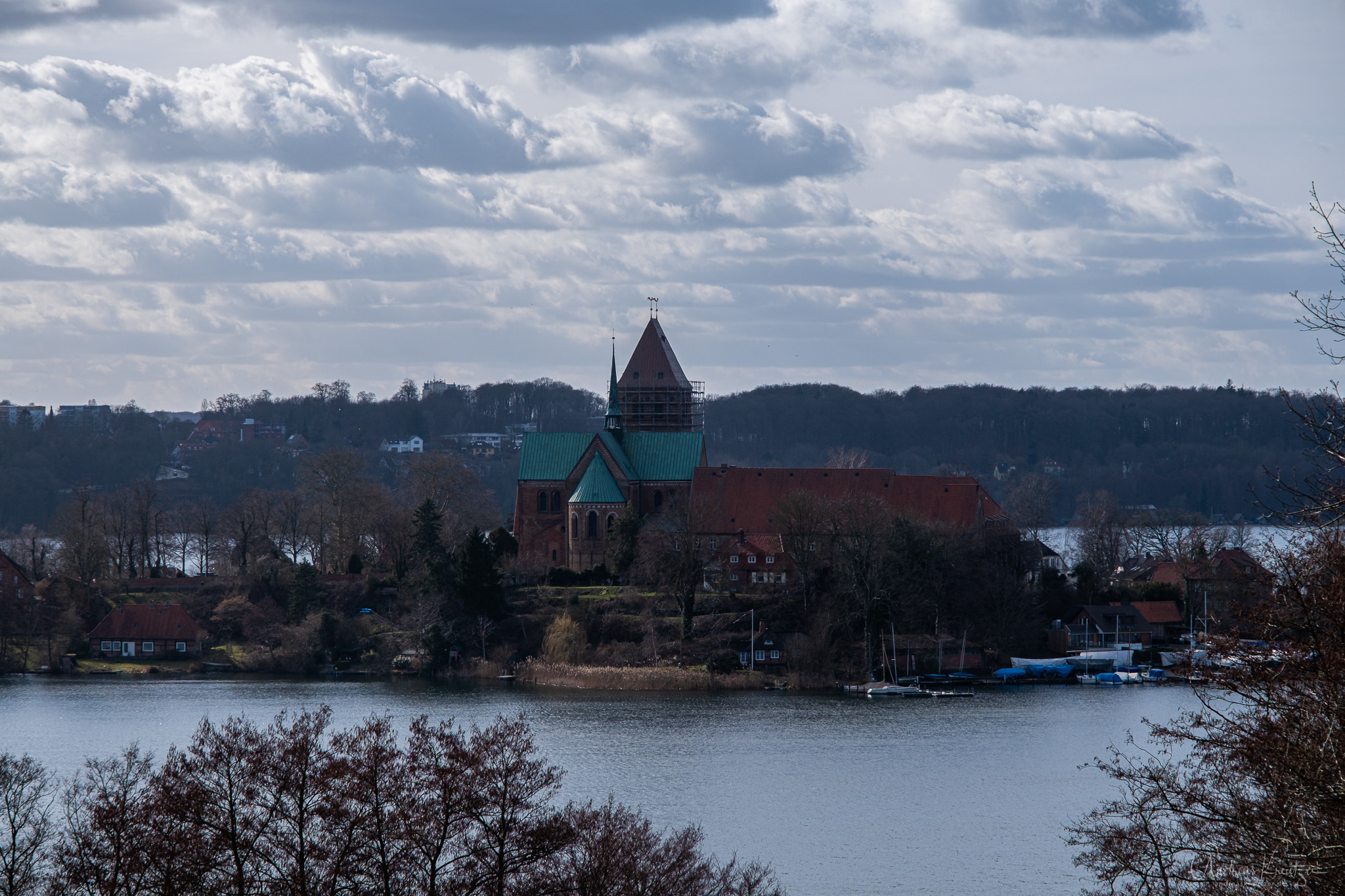 Ratzeburger-Dom_Hamburg_H1194934.jpg