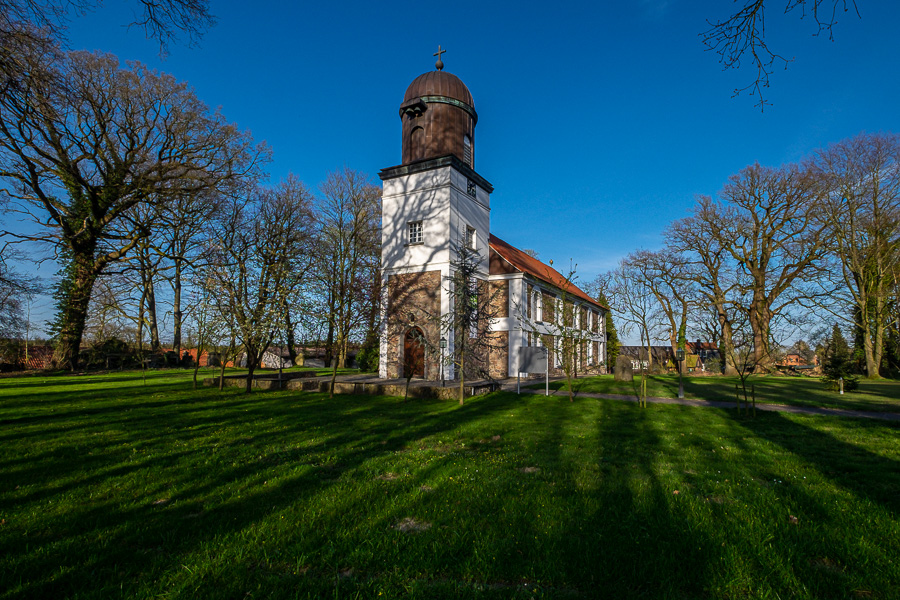 St. Petri-Kirche in Gülzow DSCF0208.jpg