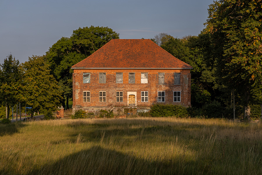 Schloss Goldenbow 081A1101.jpg