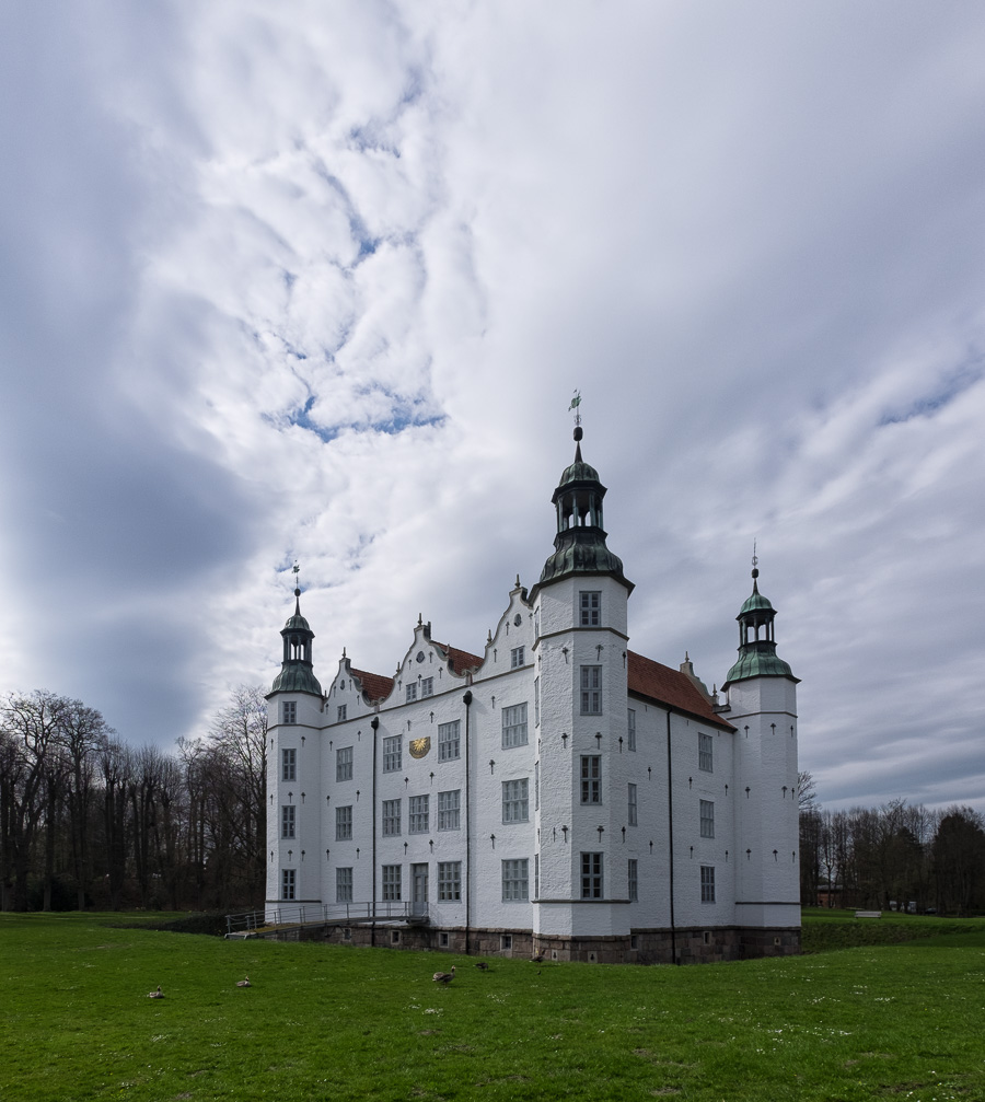 Ahrensburger Schloss Ahrensburger-Schloss__DSF1707-Bearbeitet.jpg