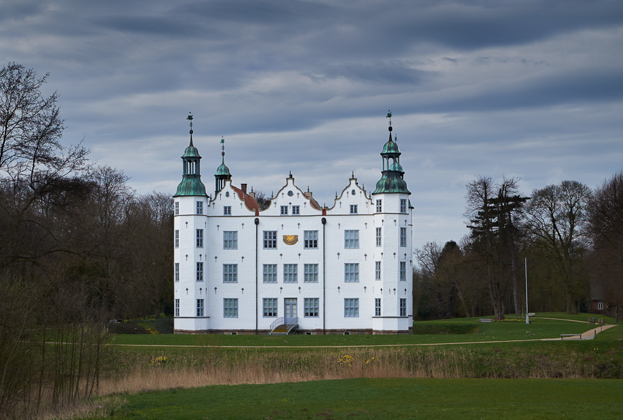 Ahrensburger Schloss Ahrensburger-Schloss___DSF1702.jpg
