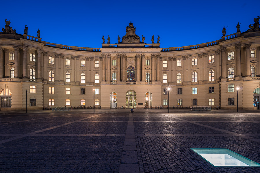 Humboldt Universität in Berlin Berlin_DSC02147.jpg