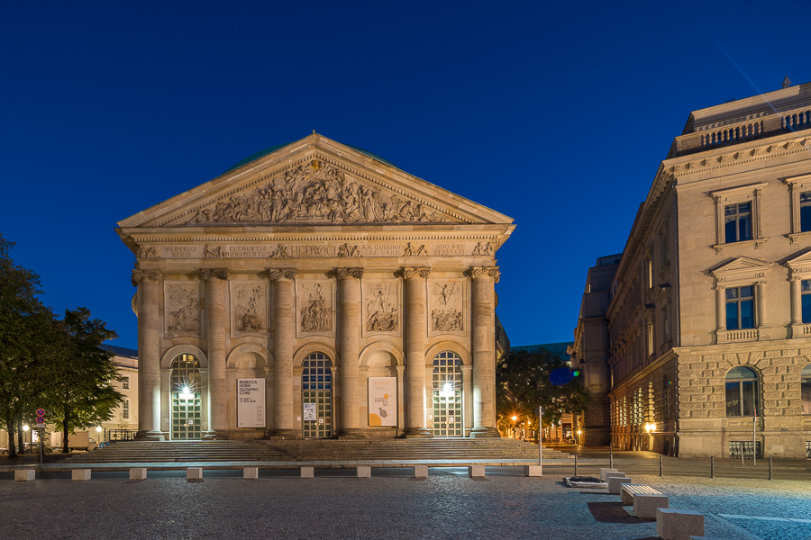 St. Hedwigs-Kathedrale Berlin_DSC02156.jpg